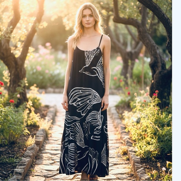 Vanessa Virginia Silk Dress. Black/White. Size Small-Medium. - Picture 1 of 14